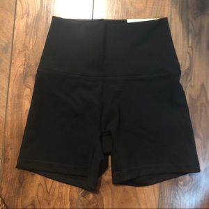 NWT Aerie Offline Bike Shorts